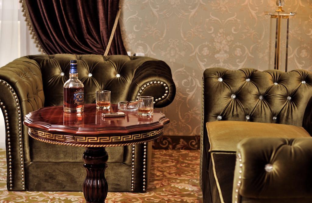 טרוסקבץ Royal Grand Hotel מראה חיצוני תמונה