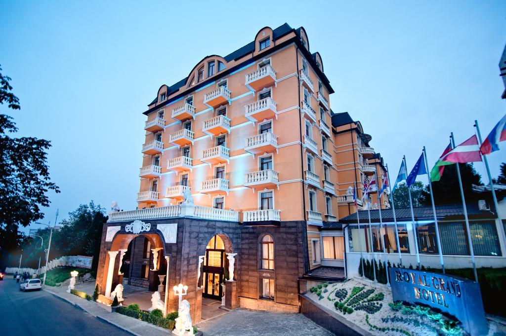 טרוסקבץ Royal Grand Hotel מראה חיצוני תמונה